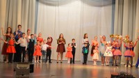 Юные звездочки – любимым мамам